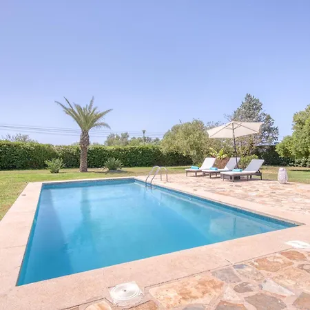 Nyaraló Kentia Mallorca, Charming And Stylish Close To